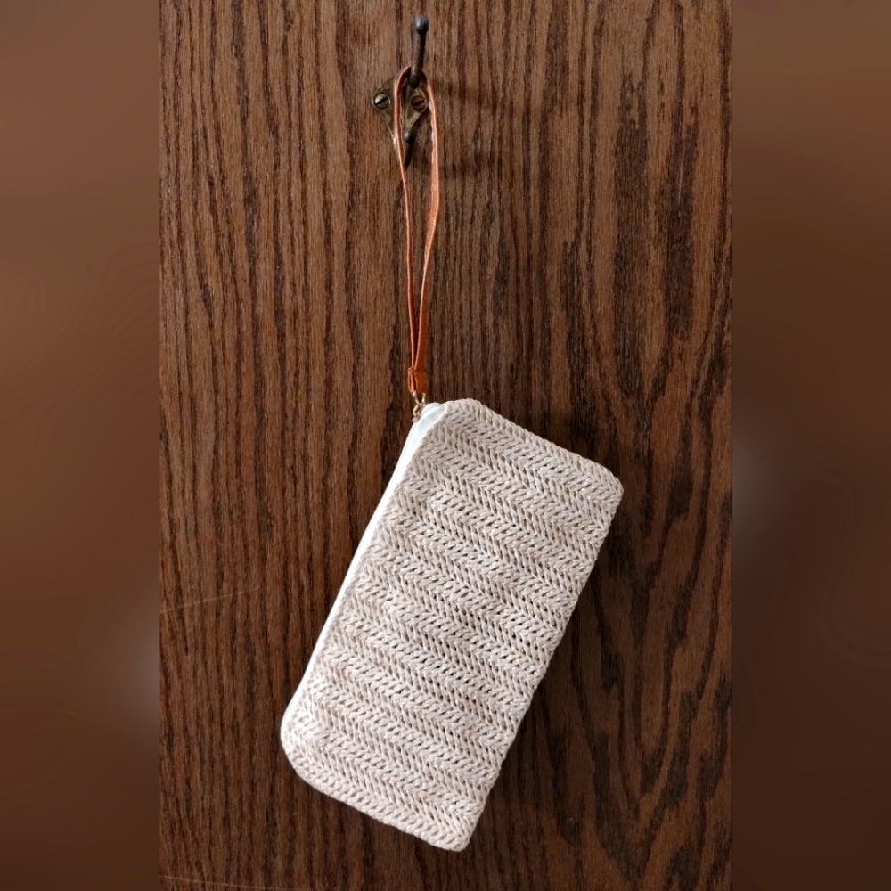Simple Woven Bag with Wrist Strap